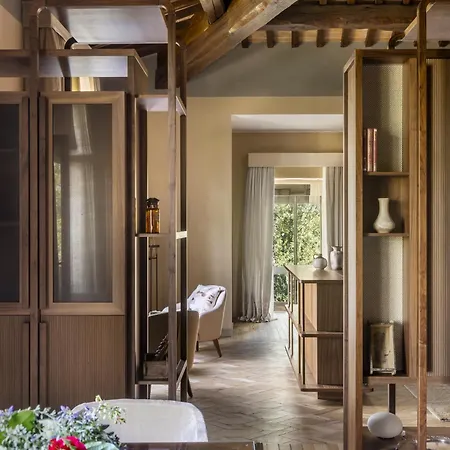 Üdülőközpont Borgo Dei Conti Relais & Chateaux 5*